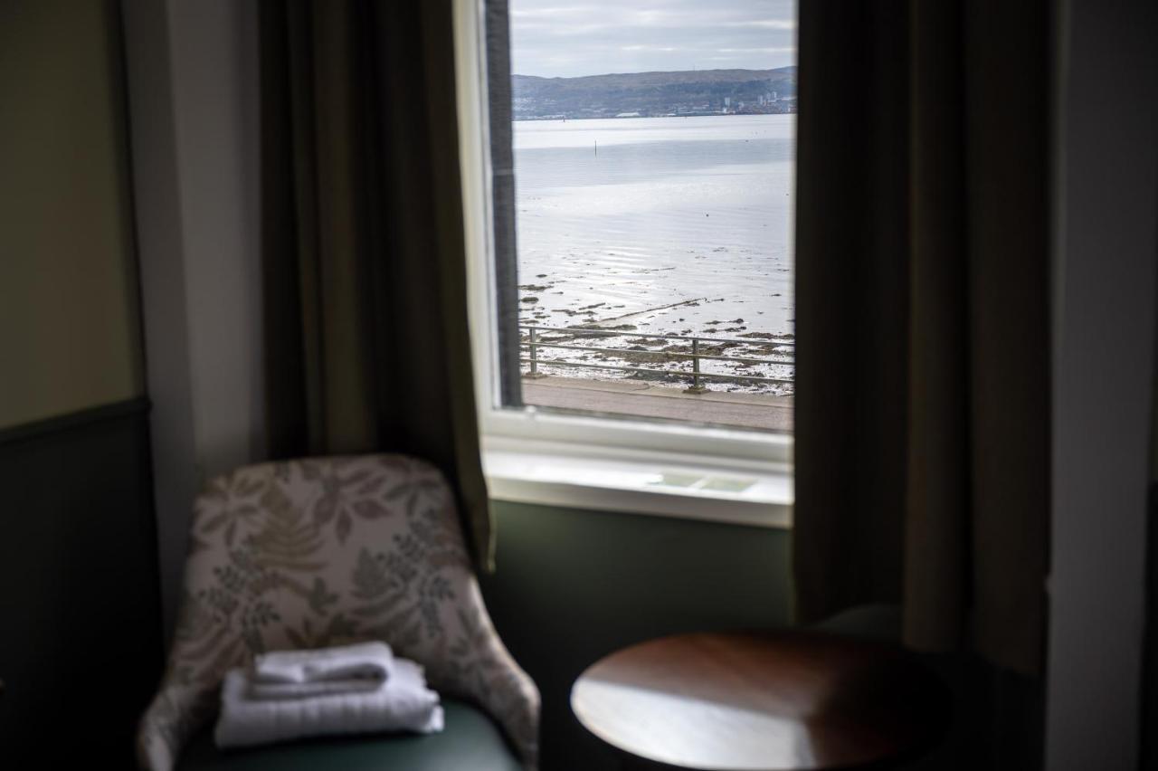Ardencaple Hotel By Greene King Inns Helensburgh Exterior foto